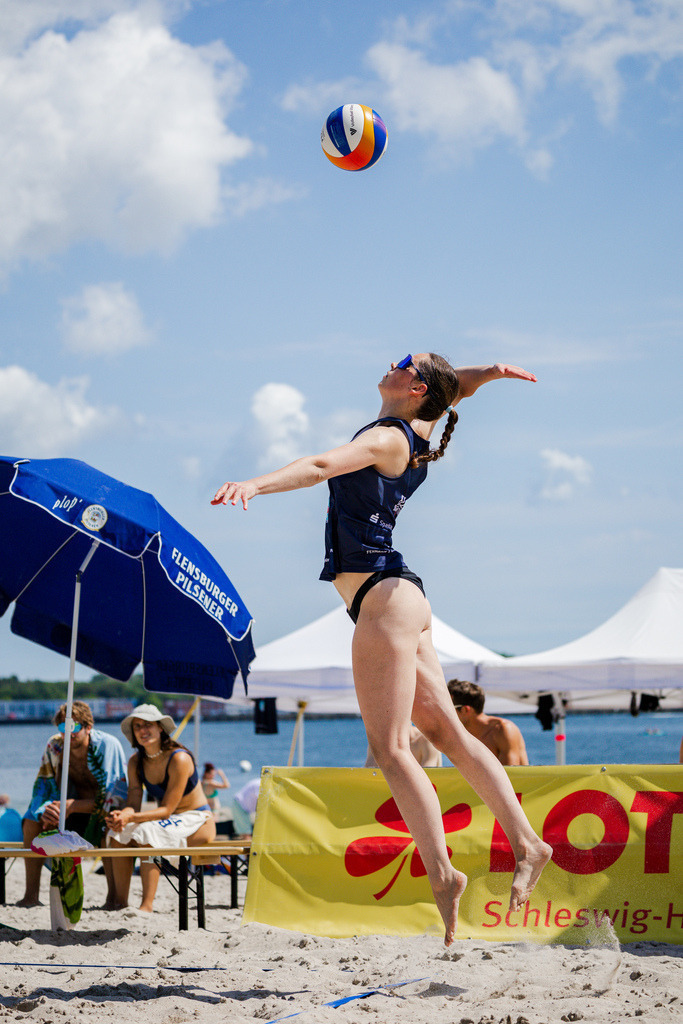 Beachvolleyball I Saison 2026 I FLENS Beach-Tour I 5. Turnier I Ostseebad Eckernförde | Jasper Lorenz Fotografie - Realisiert mit Pictrs.com
