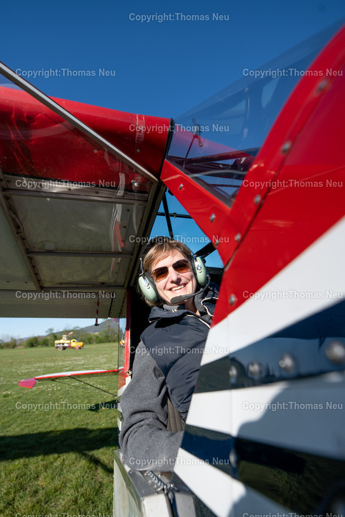 DSC_5968 | smb,Stadtmagazin , Segelfluggruppe, Pilotin Kerstin Weber, hier im Schlepperflugzeug Aviat Husky, ,, Bild: Thomas Neu