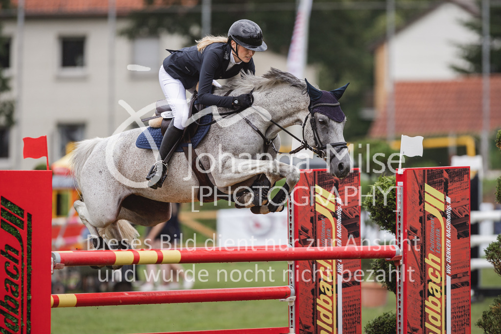 230715_LC_Stil-M-612 | Deine schönsten Turniermomente als professionelle Fotos! Entdecke hochwertige Pferdesport-Fotografie im Online-Shop. Jetzt Fotos finden & bestellen!