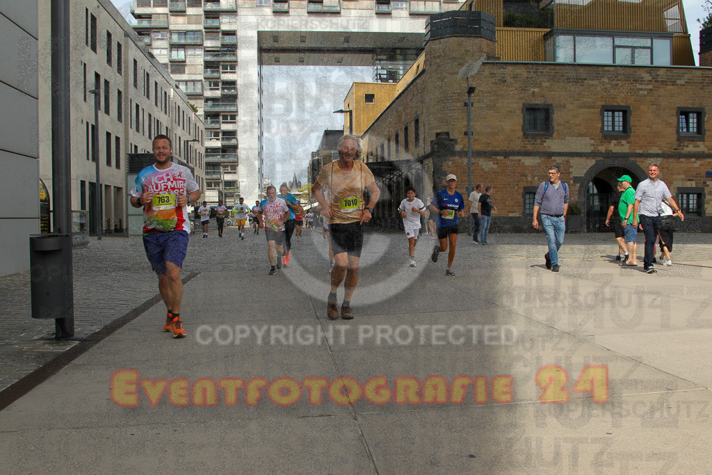 250920_1330_EV4_5845 | Sportfotografie im Rhein-Sieg Kreis, Köln, Bonn, NRW, Rheinland Pfalz, Hessen, etc. Unser Tätigkeitsfeld umfasst den Laufsport vom Volkslauf über den Marathon, Duathlon, Triathon bis zum Ultralauf wie Kölnpfad Ultra oder Schindertrail.