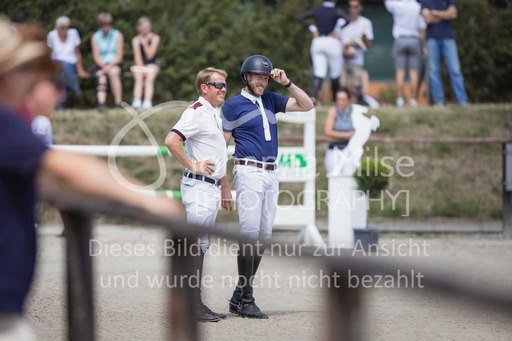 230625_PfSpTa_M1-Stil-501 | Deine schönsten Turniermomente als professionelle Fotos! Entdecke hochwertige Pferdesport-Fotografie im Online-Shop. Jetzt Fotos finden & bestellen!