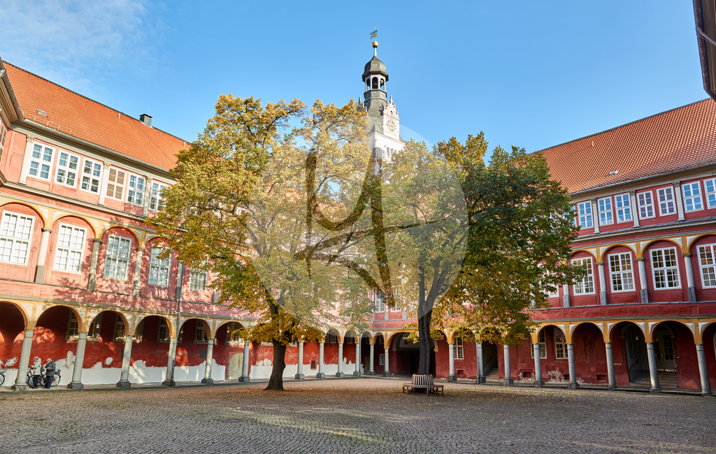 Das Schloss in Wolfenbüttel | Meurer Shop - Realisiert mit Pictrs.com