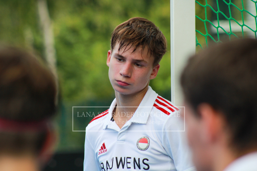 MU18 Regionalliga Crefelder HTC - Rot-Weiß Köln 02.09.23-098 | lanaschraderfotografie - Realisiert mit Pictrs.com