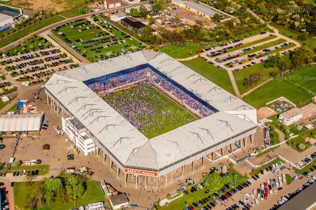 1. FC Magdeburg Foto Aufstieg 2. Bundesliga MDCC FCM -9411 | Luftbilder vom Aufstieg 1. FC Magdeburg in die 2. Bundesliga - Realisiert mit Pictrs.com