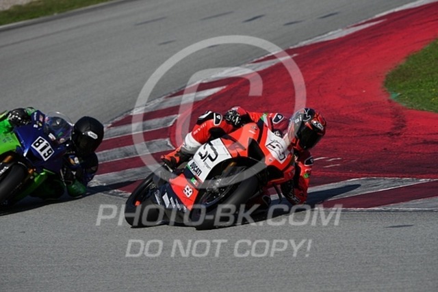 2024_10_27_PBK_34582 | Sportfotografie; SlowMotion; Video; Rennstrecke; Hafeneger; Speer; Racing; RSE; BMW; CBO; Trackday; Motorsportarena; Hockenheimring; Brno; Most; Barcelona; Valencia