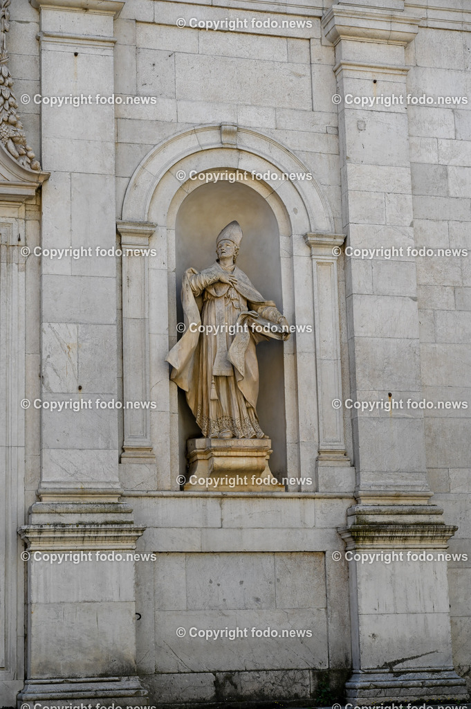 Italien_ Toscana_ Lucca_ 29.05.2024-39 | 29.05.2024, Italien, ITA, Toskana, Lucca im Bild Stadtansichten, Gebäude, Architektur, Touristen, Historisch, Souvenier, 


Lucca ist die Hauptstadt der Provinz Lucca in der Toskana. Sie liegt im Tal des Flusses Serchio etwa 20 km nordöstlich von Pisa und 20 km östlich der toskanischen Küste
Quelle: Wikipedia
