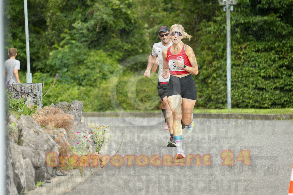 250801_1900_EX1_6841 | Sportfotografie im Rhein-Sieg Kreis, Köln, Bonn, NRW, Rheinland Pfalz, Hessen, etc. Unser Tätigkeitsfeld umfasst den Laufsport vom Volkslauf über den Marathon, Duathlon, Triathon bis zum Ultralauf wie Kölnpfad Ultra oder Schindertrail.