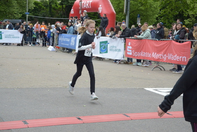 10-11-47_ | Meisterchip Fotoshop - Realisiert mit Pictrs.com