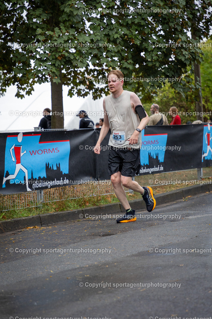 23. Wormser Nibelungenlauf | Halbmarathon - Realisiert mit Pictrs.com
