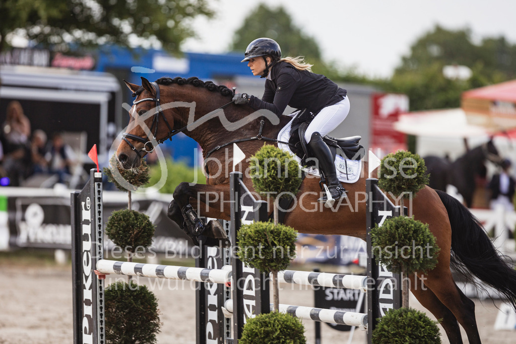 250530_MayDays_L-Stil-662 | Deine schönsten Turniermomente als professionelle Fotos! Entdecke hochwertige Pferdesport-Fotografie im Online-Shop. Jetzt Fotos finden & bestellen!
