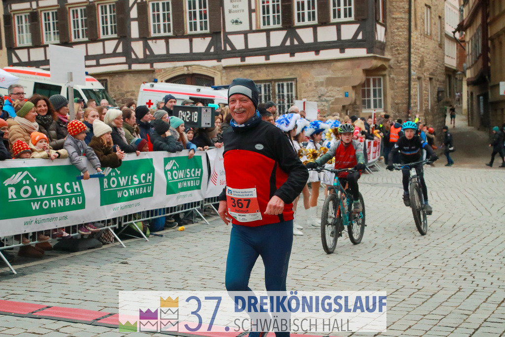 VR Bank Hauptlauf 10000m | 3 Koenigslauf 2023 - Realisiert mit Pictrs.com