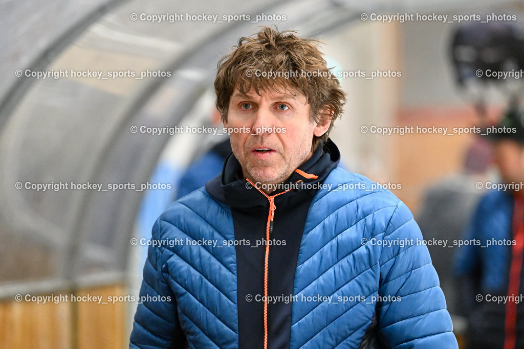 EC Tigers Paternion vs. EC Virgen 12.2.2023 | Headcoach EC Virgen ZDENEK EICHENMANN