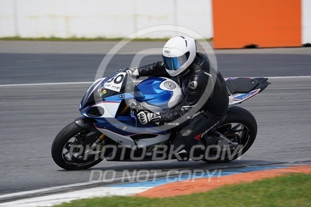 2022_05_10_PBK_33124 | Sportfotografie; SlowMotion; Video; Rennstrecke; Hafeneger; Speer; Racing; RSE; BMW; CBO; Trackday; Motorsportarena; Hockenheimring; Brno; Most; Barcelona; Valencia