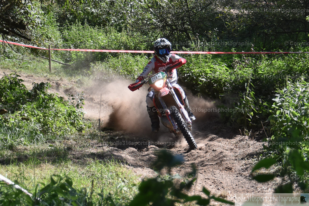 DSC_0191 | Sportfotografie , Motorsport, Motoross, Reitsport, Mointainbike, Enduro,
Landschaft , Outdoor, Eventfotografie, Landschaft, Bilder online bestellen - Realisiert mit Pictrs.com