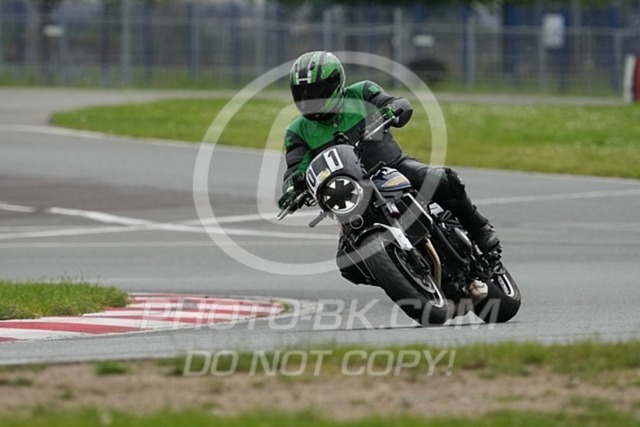 2024_06_21_PBK_19303 | Sportfotografie; SlowMotion; Video; Rennstrecke; Hafeneger; Speer; Racing; RSE; BMW; CBO; Trackday; Motorsportarena; Hockenheimring; Brno; Most; Barcelona; Valencia