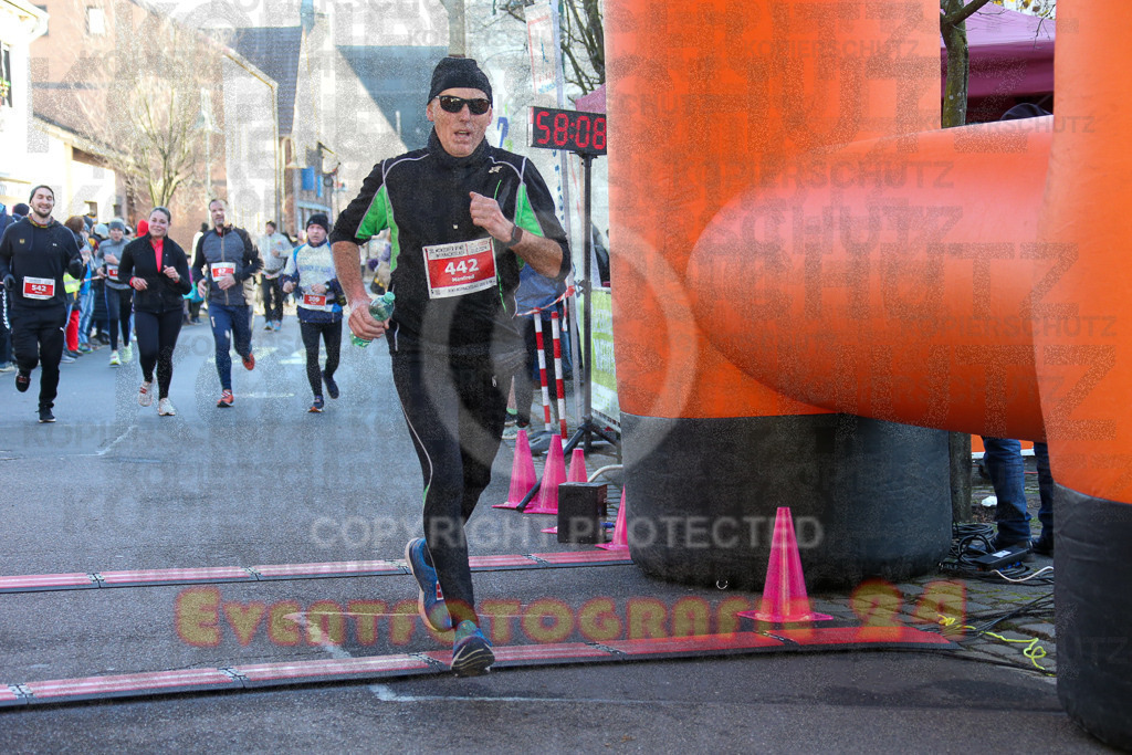 241201_1234_EX1_2717 | Sportfotografie im Rhein-Sieg Kreis, Köln, Bonn, NRW, Rheinland Pfalz, Hessen, etc. Unser Tätigkeitsfeld umfasst den Laufsport vom Volkslauf über den Marathon, Duathlon, Triathon bis zum Ultralauf wie Kölnpfad Ultra oder Schindertrail.