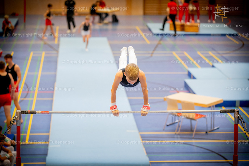 Promo-57 | "Fussifoto.com – Ihr Ansprechpartner für hochwertige Fotografie! Entdecken Sie kreative Bilder und professionelle Dienstleistungen. Kontaktieren Sie uns für Ihre Projekte!"