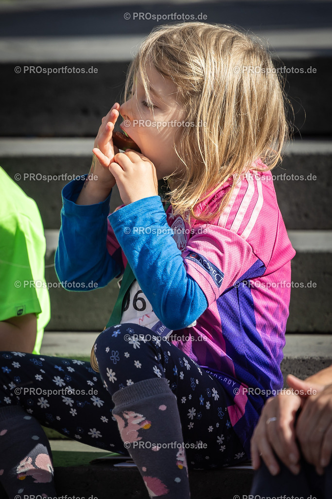 44. Kölner Brückenlauf; Koeln, 14.09.25 | Impressionen vom 44. Kölner Brückenlauf am 14.09.25 am Schokoladenmuseum in Koeln. Foto: BEAUTIFUL SPORTS/Leah Kohring
