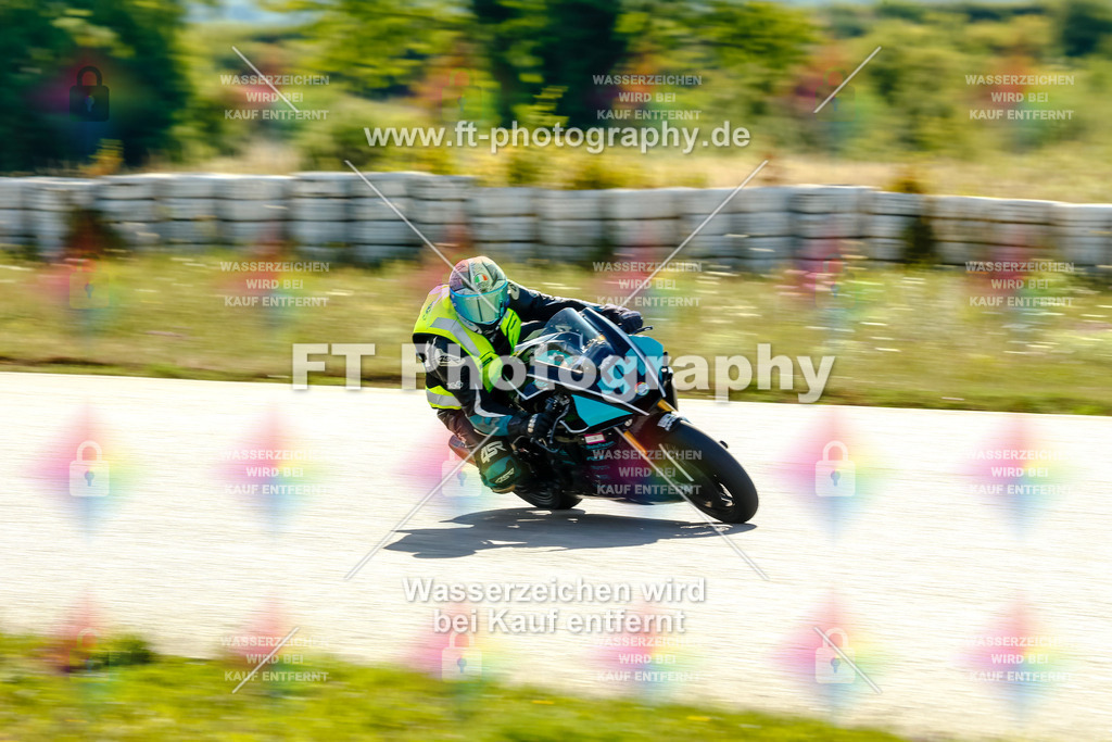 Chambley Juli-0271 | Hier findet Ihr Bilder von Touristenfahrten auf der Nürburgring Nordschleife oder von anderen Veranstaltungen die ich besucht habe. Viel Spass beim Durch Schauen 