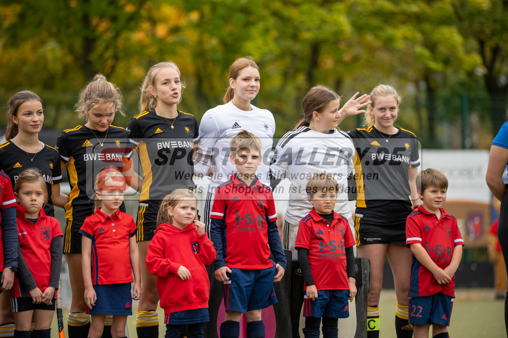 SFE_20231022_0021 | Deutsche Meisterschaft Weibliche U16 Finale Berliner HC - Harvestehuder THC am 22.10.2023 in Köln (Düsseldorfer Hockeyclub 1905 e.V.), Photo: Stephan Fehrmann 2023 (Sports-Gallery)