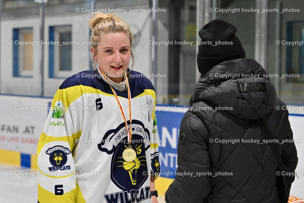 WILDCATS PATERNION & Lady Hawks Siegerehrung-Meisterfeier | #6 Jelovcan Selina WILDCATS PATERNION, Medailienübergabe, WILDCATS PATERNION &amp; Lady Hawks Siegerehrung-Meisterfeier, WILDCATS PATERNION &amp; Lady Hawks Siegerehrung-Meisterfeier am 12.03.2025 in Steindorf (Ossiachersee Halle), Austria, (Photo by Bernd Stefan)