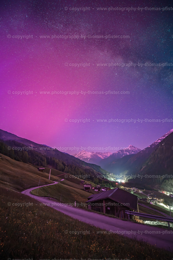 Nordlichter Tux copyright  Thomas Pfister-7 | PHOTOGRAPHY BY THOMAS PFISTER