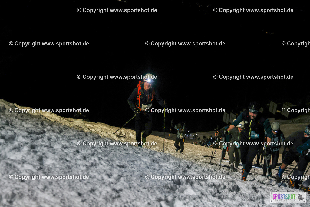 007A0396 | VerticalUp! #vertical_up_kitzbuehel #sportshot_your_pictrs #yourpictrs #dinafit #verticalup!2026