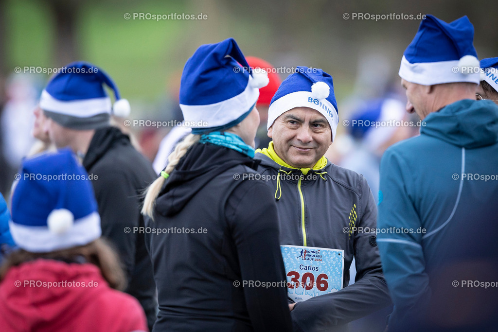 Bonner Nikolauslauf in Bonn, 08.12.2024 | Impressionen vom Bonner Nikolauslauf am 08.12.2024 in Bonn (Freizeitpark Rheinaue). Foto: BEAUTIFUL SPORTS/Axel Kohring