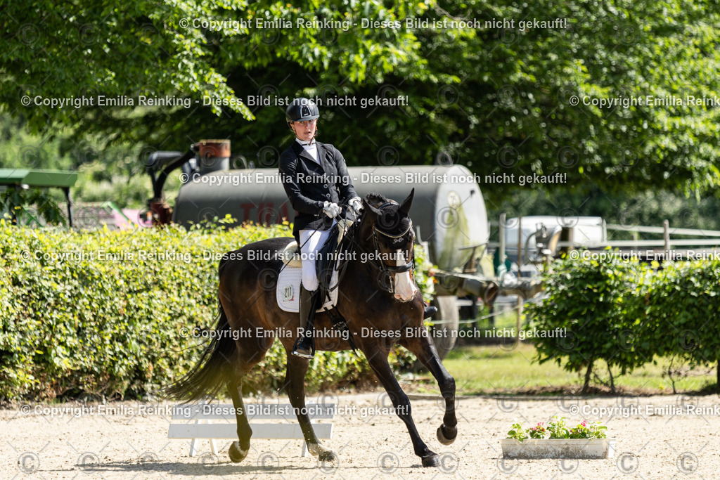 CL5A7813 | Emilia Reinking Fotografie - Realisiert mit Pictrs.com