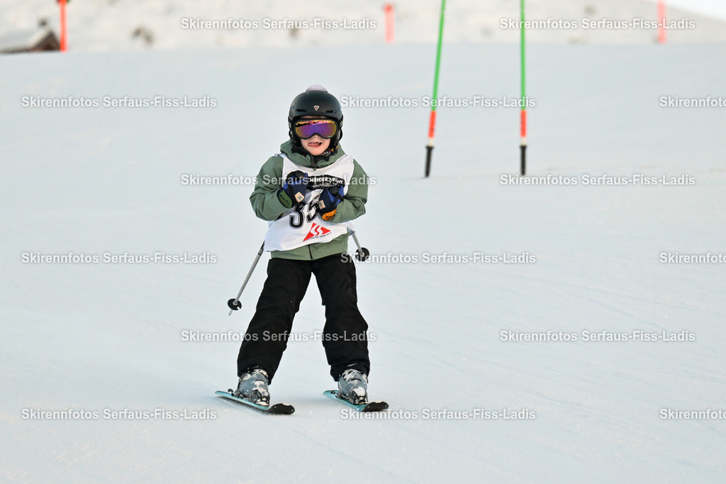 SRS_26.12.2025_0240 | SRS_26.12.2025_0240 - Realisiert mit Pictrs.com