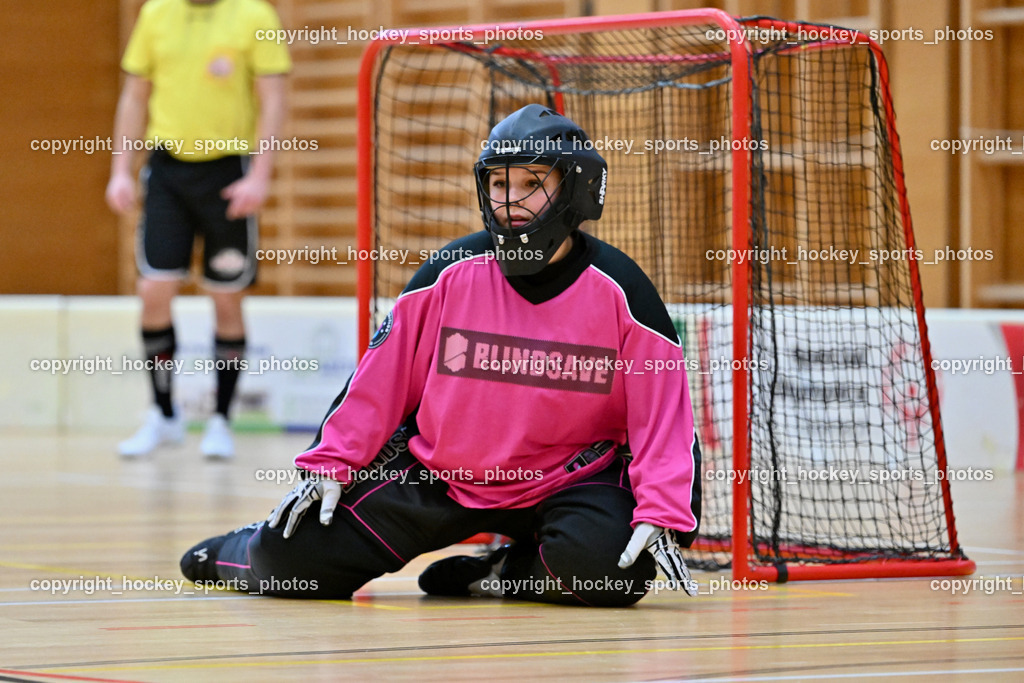 VSV Unihockey Damen vs. FCB München | #18 Lara Fuhrmann VSV Unihockey, VSV Unihockey Damen vs. FCB München, VSV Unihockey Damen vs. FCB München am 24.01.2026 in Villach (Ballspielhalle St. Martin), Austria, (Photo by Bernd Stefan)
