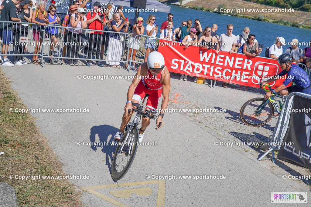 DSC00732 | Vienna Triathlon 2024                                        P3 Event                                                             #yourpictrs #sportshot_your_pictrs                 @Sportshotphotography                                     Photo Credit: www.sportshot.de