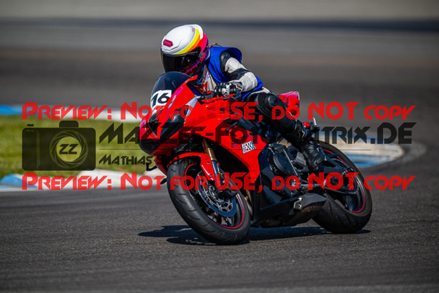 MaZZes_FotoMatrix_230410_224 | INST