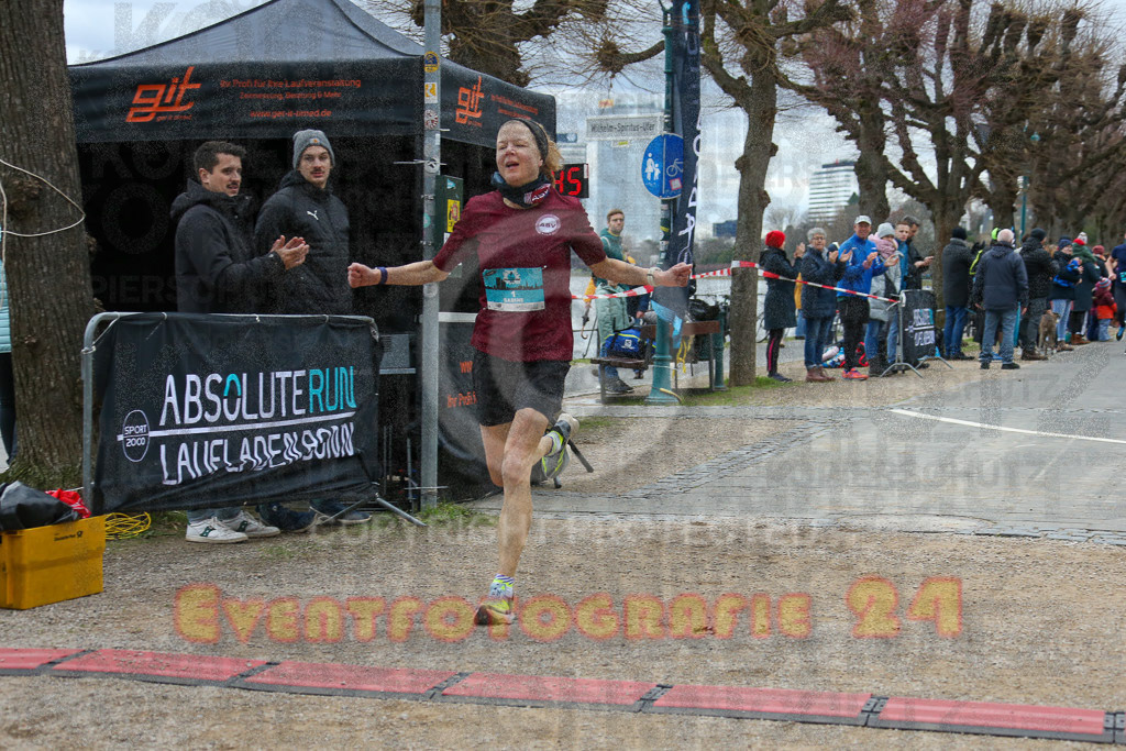 231231_1148_EX1_4070 | Sportfotografie im Rhein-Sieg Kreis, Köln, Bonn, NRW, Rheinland Pfalz, Hessen, etc. Unser Tätigkeitsfeld umfasst den Laufsport vom Volkslauf über den Marathon, Duathlon, Triathon bis zum Ultralauf wie Kölnpfad Ultra oder Schindertrail.