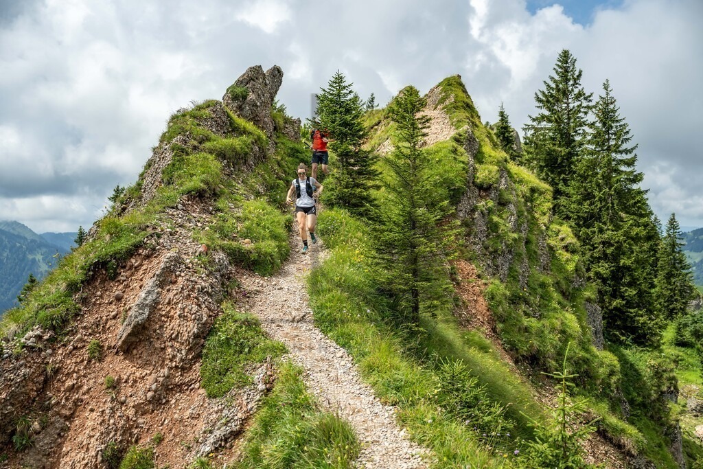 35. Gebirgsmarathon | 35. Gebirgsmarathon 2024 am 03.08.2024 in Immenstadt. Einer der anspruchsvollsten​und ältesten Bergläufe​Deutschlands im Naturpark Nagelfluhkette!(Foto: Dominik Berchtold/www.dberchtold.com)Instagram: @d_berchtold_foto 