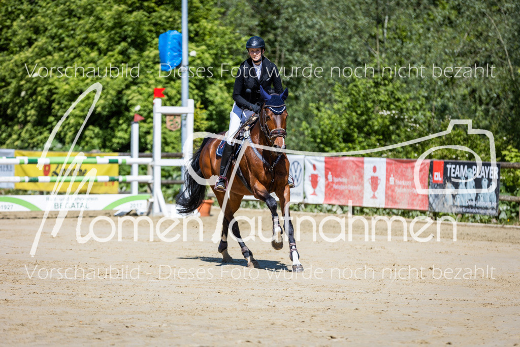 Donop24-ASprmstA-019 | MomenTaufnahmen Pferdesportfotos