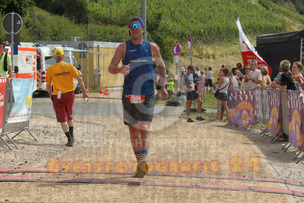250614_1122_EV4_8858 | Sportfotografie im Rhein-Sieg Kreis, Köln, Bonn, NRW, Rheinland Pfalz, Hessen, etc. Unser Tätigkeitsfeld umfasst den Laufsport vom Volkslauf über den Marathon, Duathlon, Triathon bis zum Ultralauf wie Kölnpfad Ultra oder Schindertrail.