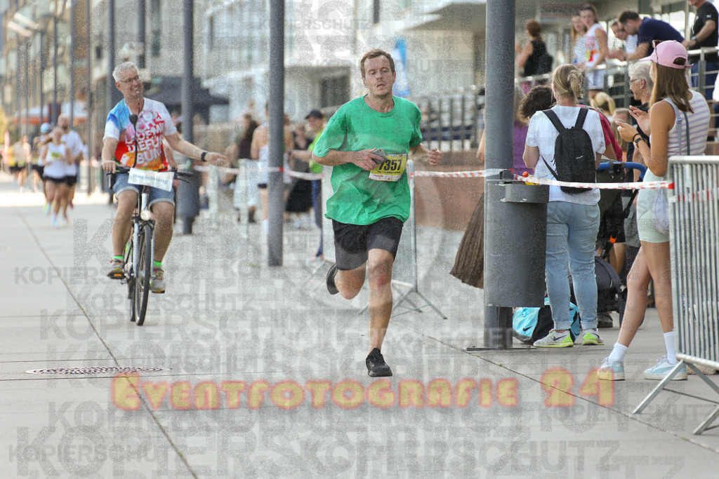 250920_1444_EX1_7398 | Sportfotografie im Rhein-Sieg Kreis, Köln, Bonn, NRW, Rheinland Pfalz, Hessen, etc. Unser Tätigkeitsfeld umfasst den Laufsport vom Volkslauf über den Marathon, Duathlon, Triathon bis zum Ultralauf wie Kölnpfad Ultra oder Schindertrail.