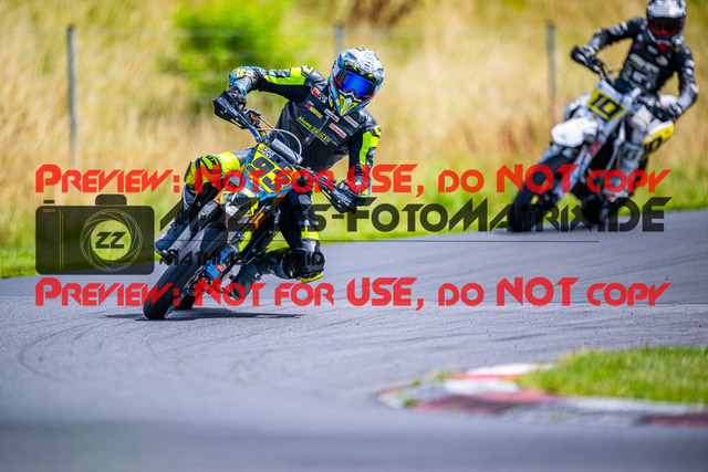 MaZZes_FotoMatrix_240713_6007705_8215 | S1