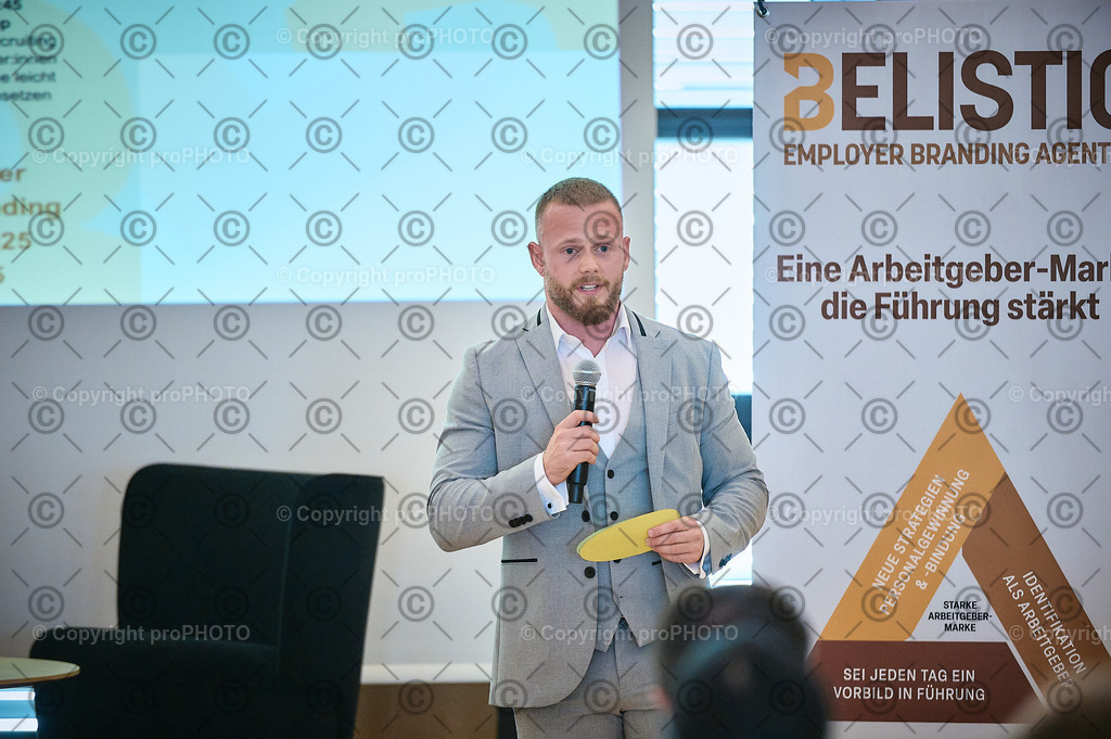 038_202509_EmployerBranding_NZ6_9781 | proPHOTO - Realisiert mit Pictrs.com