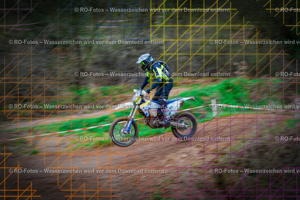 4 Lauf Mernes | Sportfotografie von RO-Fotos: Motorsport, Motocross, Enduro, Laufveranstaltungen und Triathlon. Professionelle Fotos von Sportlern und Events. - Realisiert mit Pictrs.com