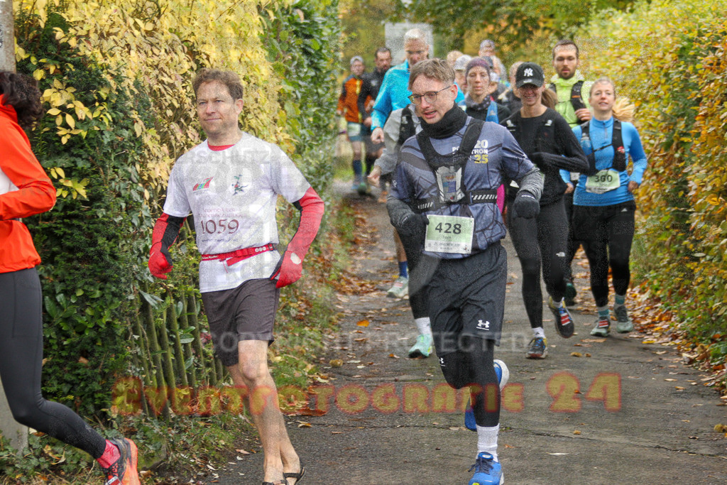 251026_1006_EV4_4215 | Sportfotografie im Rhein-Sieg Kreis, Köln, Bonn, NRW, Rheinland Pfalz, Hessen, etc. Unser Tätigkeitsfeld umfasst den Laufsport vom Volkslauf über den Marathon, Duathlon, Triathon bis zum Ultralauf wie Kölnpfad Ultra oder Schindertrail.