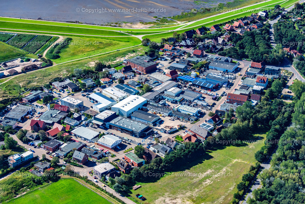 Norderney_Gewerbegebiet_ELS_6773050923 | NORDERNEY 05.09.2023 Gewerbegebiet "Im Gewerbegelände" auf der Insel Norderney im Bundesland Niedersachsen, Deutschlan. // Commercial area "Im Gewerbegelaende" on the island of Norderney in the state of Lower Saxony, Germany. Foto: Martin Elsen