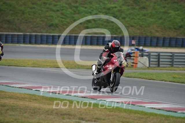 2024_08_18_PBK_42698 | Sportfotografie; SlowMotion; Video; Rennstrecke; Hafeneger; Speer; Racing; RSE; BMW; CBO; Trackday; Motorsportarena; Hockenheimring; Brno; Most; Barcelona; Valencia