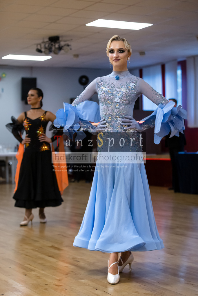 20240928_LM_HGR-S_Std_8142 | Tanzsportbilder, Standardtanz, Lateintanz, WDSF, DTV, LTVB, dancecomp, goc, hessen tanzt, blaues band der spree, walzer, tango, wiener walzer, slowfox, quickstepp, samba, rumba, cha-cha-cha, paso doble. jive, hd-kroft photography, turniertanzsport