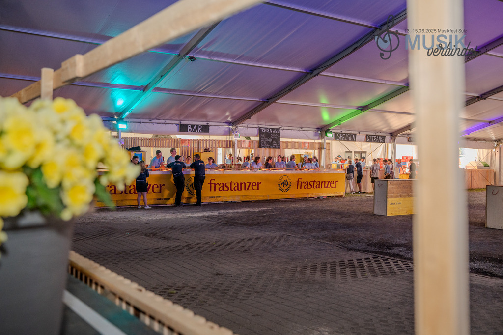 DSC_3078 | "Fussifoto.com – Ihr Ansprechpartner für hochwertige Fotografie! Entdecken Sie kreative Bilder und professionelle Dienstleistungen. Kontaktieren Sie uns für Ihre Projekte!"