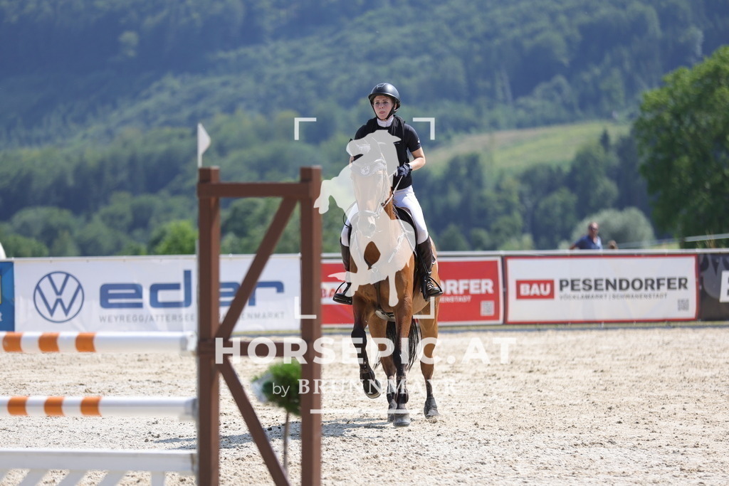 0P6A0387 | Willkommen bei Brunnmayr - Design & Fotografie – Ihrem Spezialisten für Reitturniere und Pferdeveranstaltungen in Oberösterreich, Salzburg und Bayern! Seit über 17 Jahren sind wir leidenschaftlich dabei.
