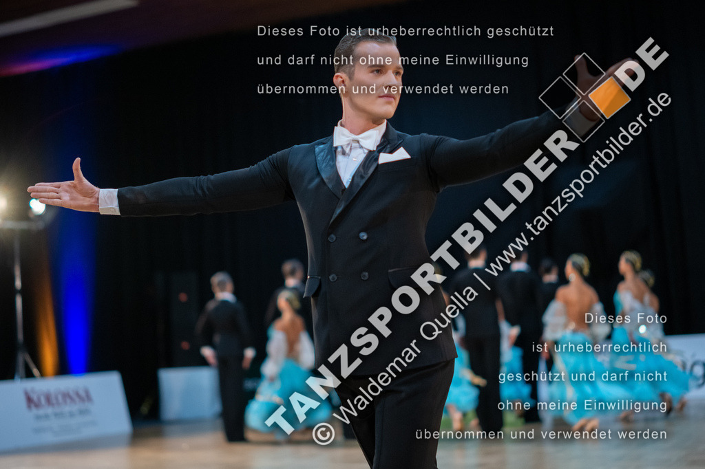 20250118-11250 | Hier finden Sie Tanz Bilder vom Latein und Standard Formationen tanzen. Sportbilder vom Tanzsport. Schöne Fotos und von Weltmeisterschaft, Europameisterschaft, Bundesliga, Regionalliga, Oberliga und Landesliga sowie von GOC Stuttgart, DanceComp, WM Bremen