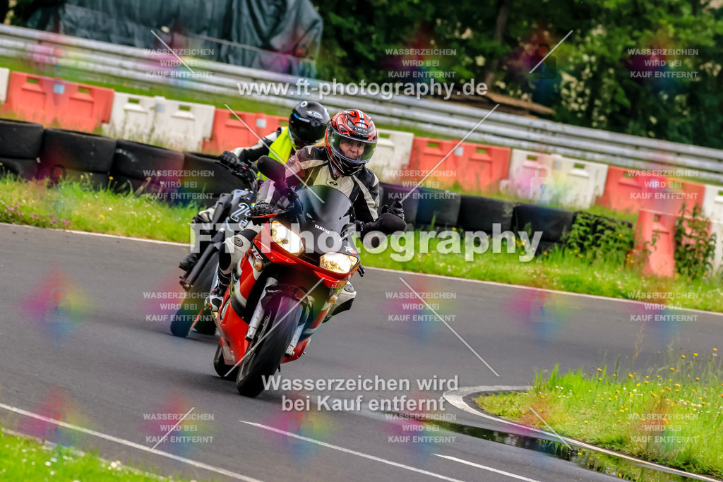 VBK-6861 | Hier findet Ihr Bilder von Touristenfahrten auf der Nürburgring Nordschleife oder von anderen Veranstaltungen die ich besucht habe. Viel Spass beim Durch Schauen 
