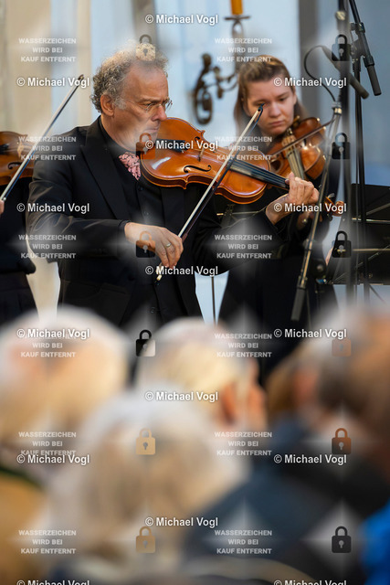 TAM25_K.05__Michael-Vogl_020_5651 | Tage Alter Musik Regensburg K.05 Basilika St. Emmeram Xenia Löffler, Alfredo Bernardini, Michael Bosch, Oboe Batzdorfer Hofkapelle (Deutschland) Musik aus der Fürst Thurn und Taxis Hofbibliothek Regensburg Daniel Deuter Konzertmeister Foto: Michael Vogl